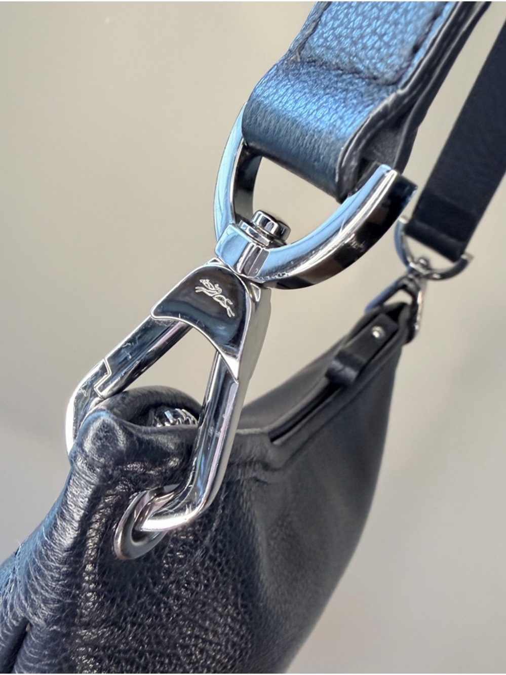 Longchamp Le’Foulonne Crossbody Slim Black Leather EUC - Picture 7 of 17